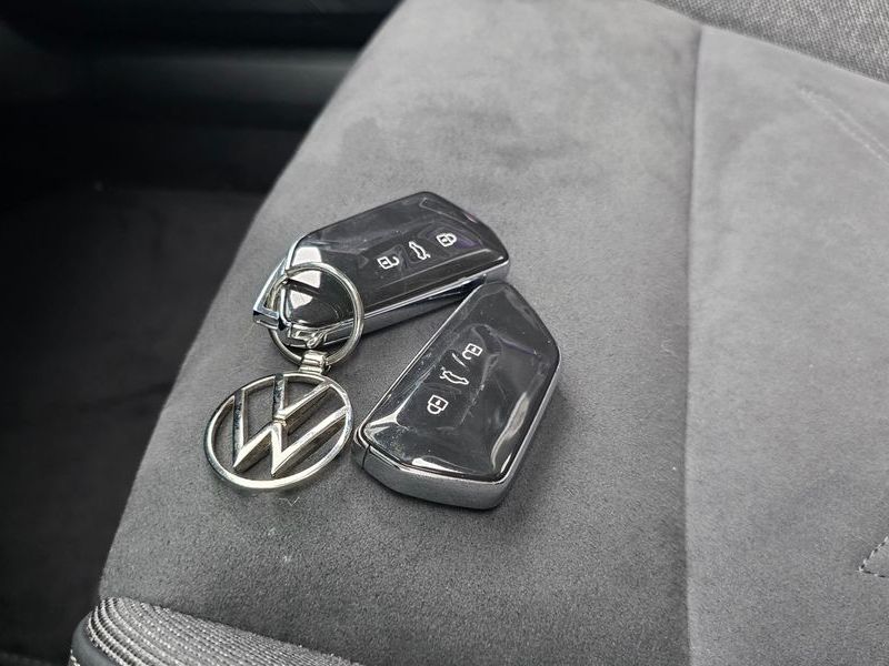2026 Volkswagen Golf 2.0 TDI Prestige photo 20