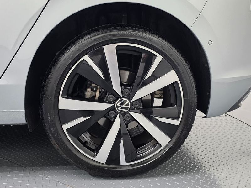 2026 Volkswagen Golf 2.0 TDI Prestige photo 21