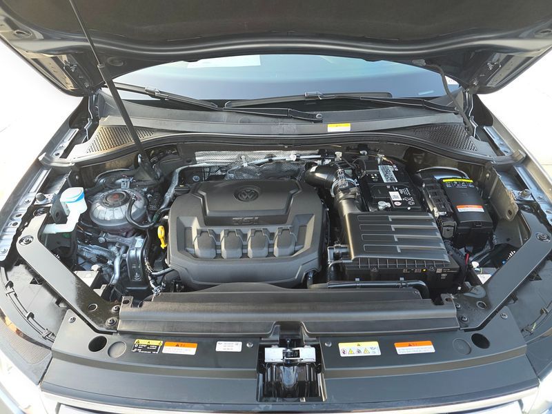 2023 Volkswagen Tiguan 2.0 TSI Prestige photo 19