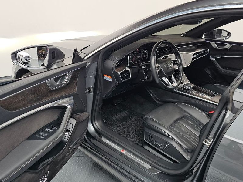 2020 Audi A7 55 TFSI Quattro Premium photo 10
