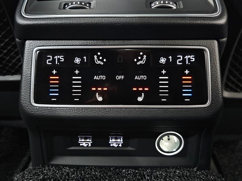 2020 Audi A7 55 TFSI Quattro Premium photo 18
