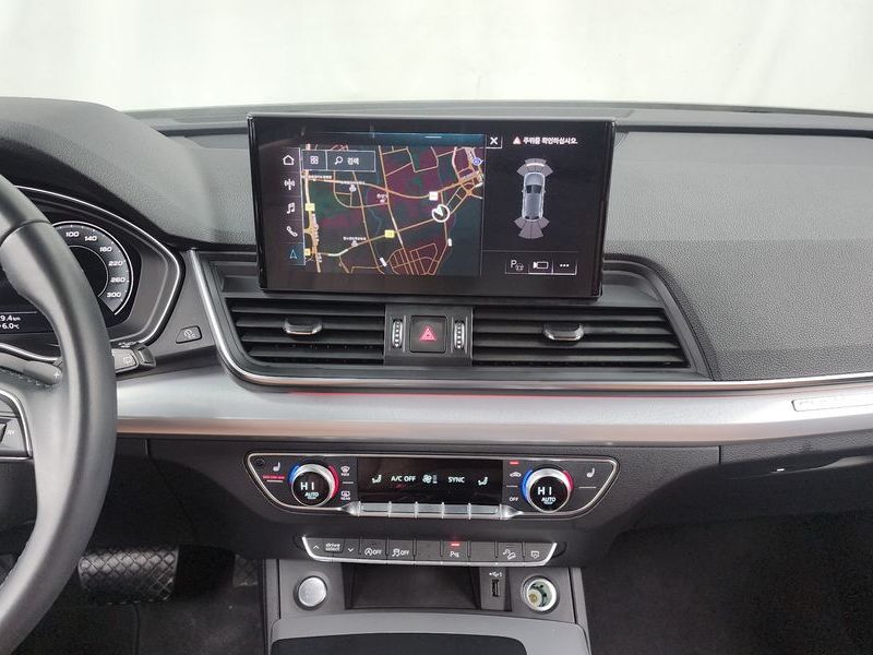 2021 Audi Q5 45 TFSI Quattro photo 14
