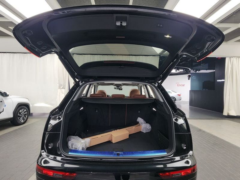 2021 Audi Q5 45 TFSI Quattro photo 20