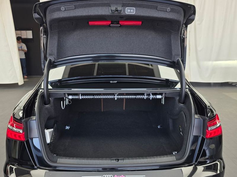 2021 Audi A6 40 TDI Premium photo 20