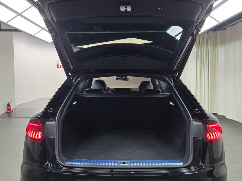 2020 Audi Q8 45 TDI Quattro Premium photo 20