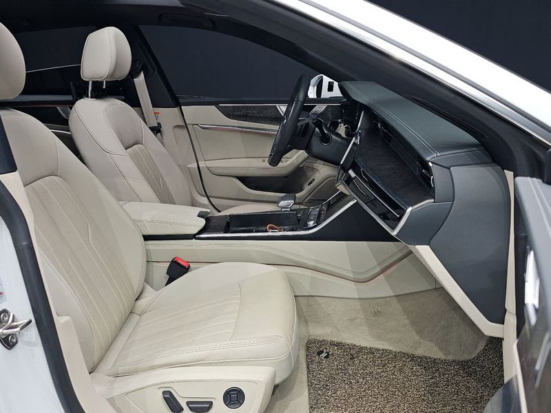 2021 Audi A7 45 TDI Quattro Premium photo 10