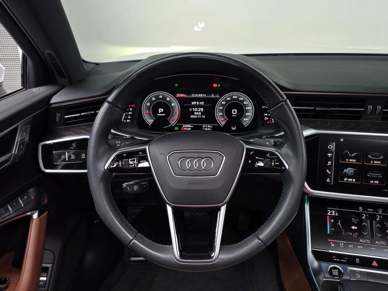 2021 Audi A6 45 TFSI Premium photo 13