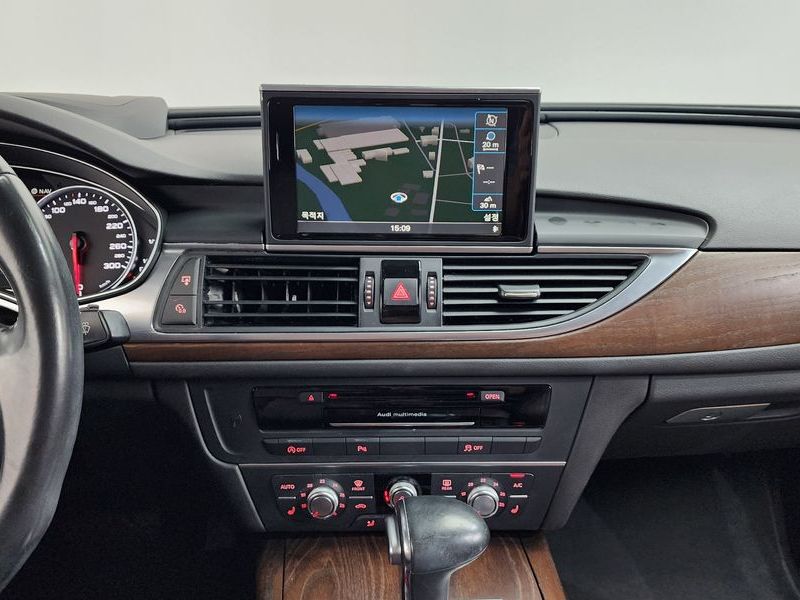 2015 Audi A6 35 TDI Dynamic C7 photo 12