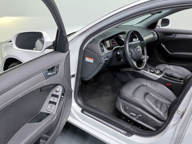 2013 Audi A4 2.0 TDI Quattro Dynamic B8 photo 10