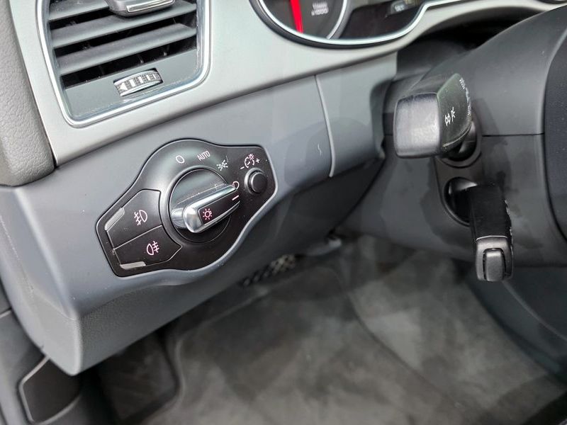 2013 Audi A4 2.0 TDI Quattro Dynamic B8 photo 17