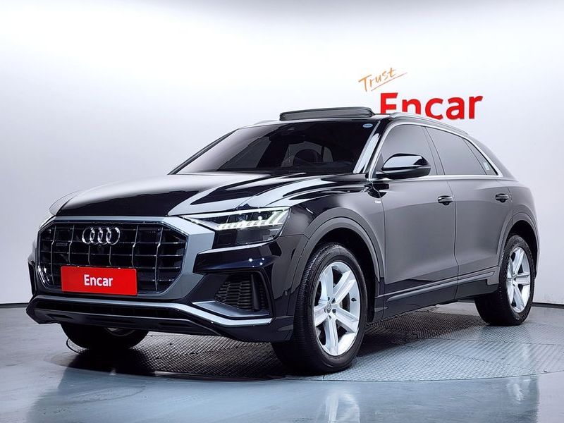 2021 Audi Q8 45 TDI Quattro Premium photo 1