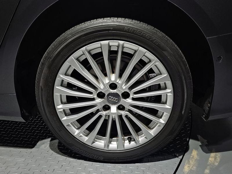 2021 Audi A6 40 TDI Premium photo 20