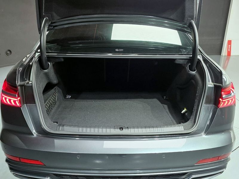2021 Audi A6 40 TDI Premium photo 27