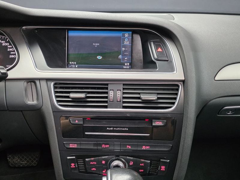 2015 Audi A4 35 TDI Quattro Dynamic B8 photo 13