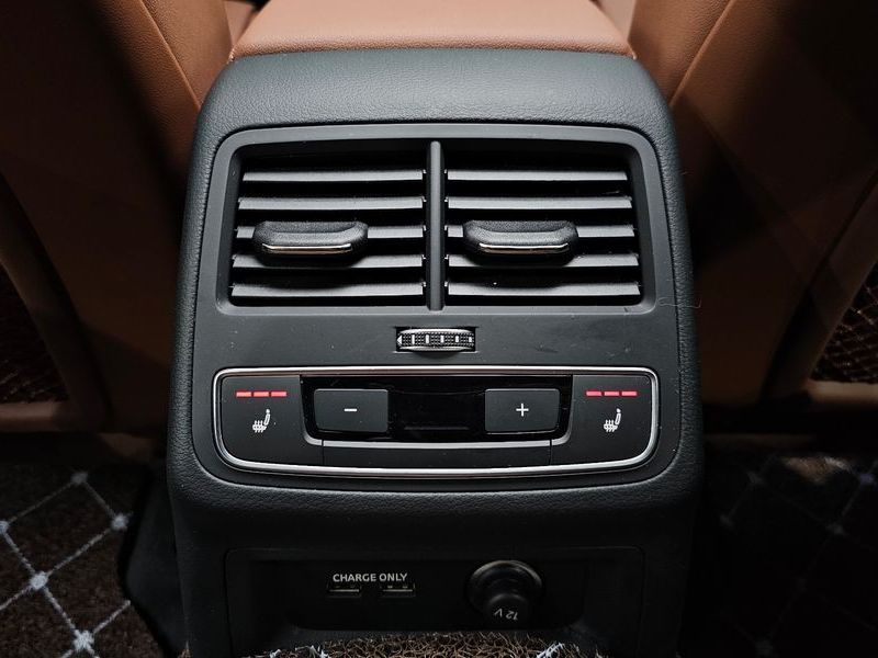 2021 Audi A5 40 TDI Quattro Premium Sportback photo 19