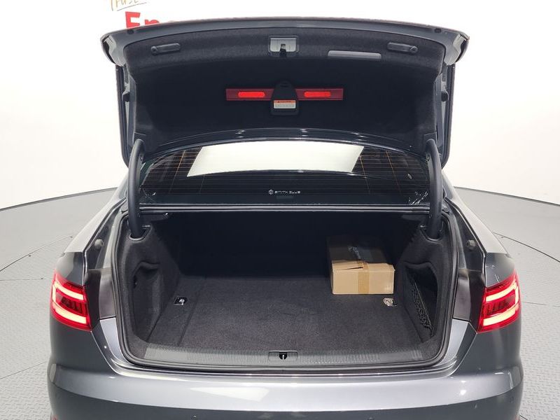 2019 Audi A4 40 TFSI photo 20