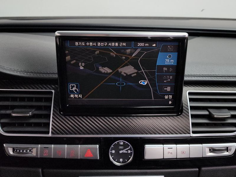 2013 Audi A8 3.0 TDI Quattro D4 photo 12