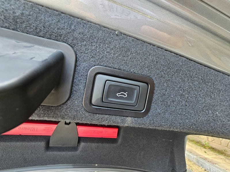 2015 Audi A6 45 TDI Quattro C7 photo 18
