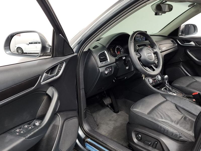 2013 Audi Q3 2.0 TDI Quattro Dynamic 8U photo 10