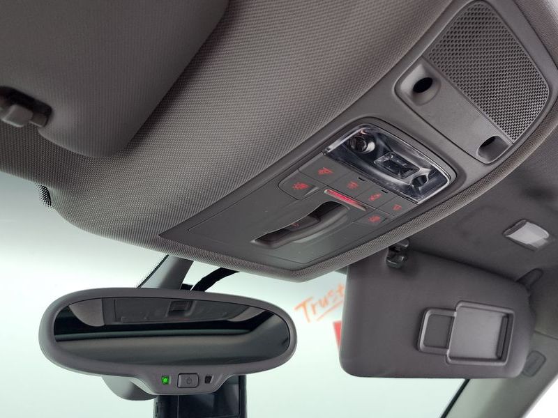 2013 Audi Q3 2.0 TDI Quattro Dynamic 8U photo 18