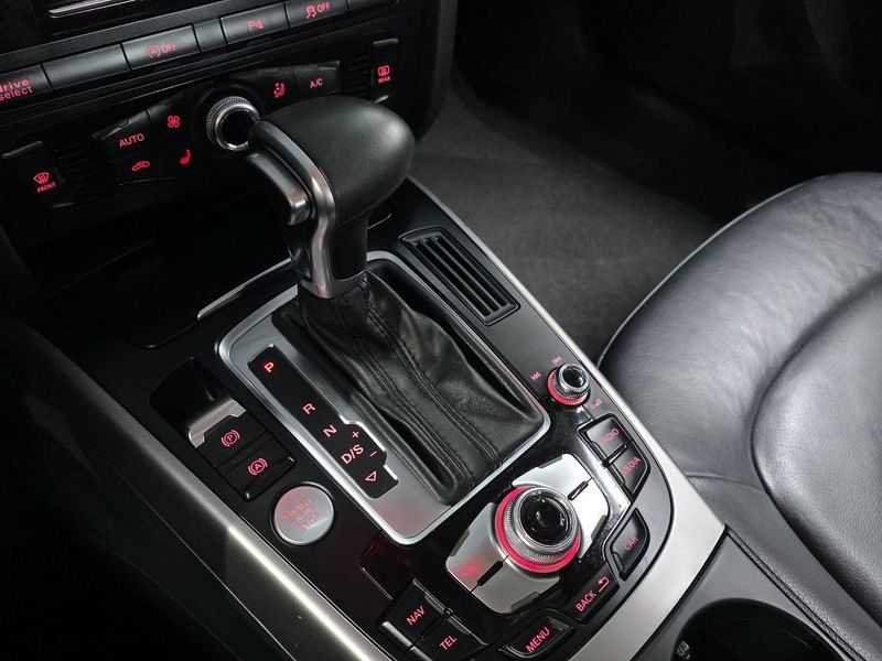 2015 Audi A4 35 TDI Quattro Dynamic B8 photo 9