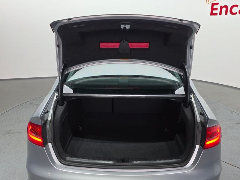2015 Audi A4 35 TDI Quattro Dynamic B8 photo 20