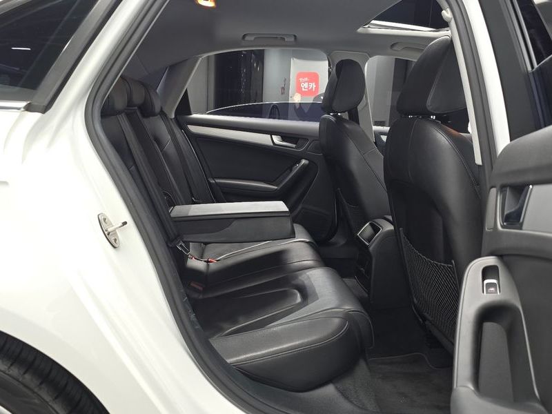 2016 Audi A4 30 TDI B8 photo 12