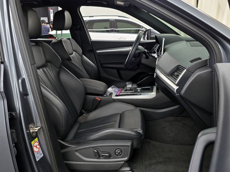 2020 Audi Q5 45 TFSI Quattro Premium photo 26