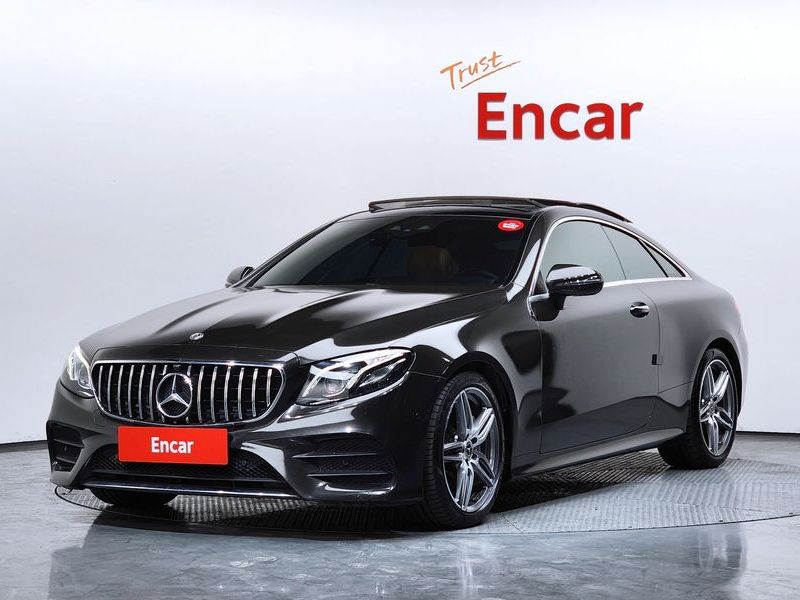 2019 Mercedes-Benz E-Class E220d Coupe photo 1