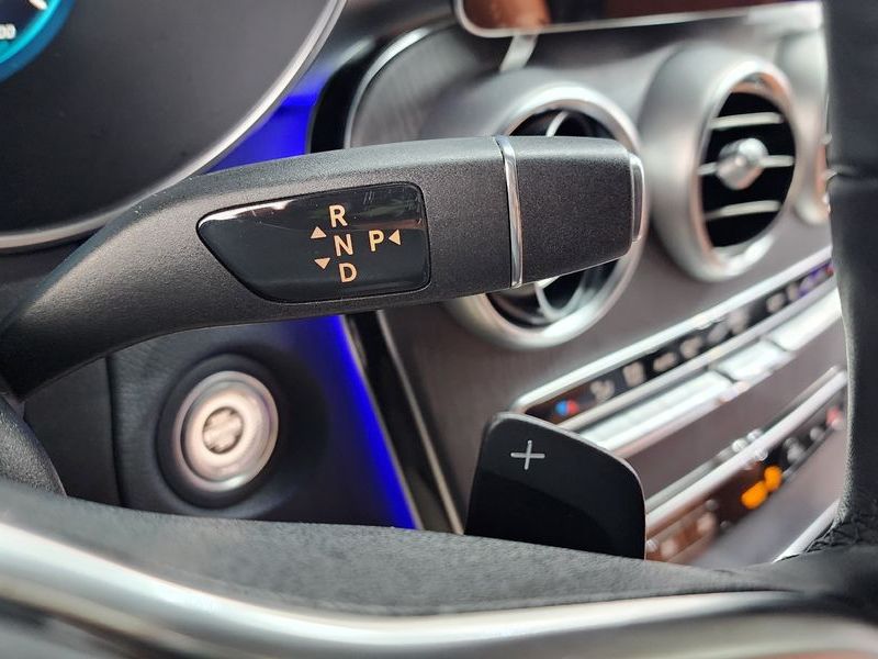 2021 Mercedes-Benz C-Class GLC300e 4MATIC Coupe photo 9
