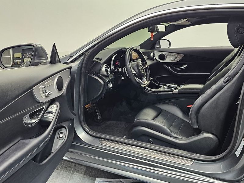 2018 Mercedes-Benz C-Class C200 Coupe photo 10