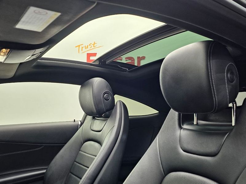 2018 Mercedes-Benz C-Class C200 Coupe photo 19