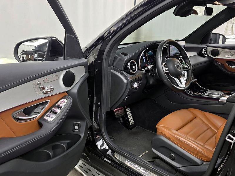 2021 Mercedes-Benz C-Class GLC220 d 4MATIC photo 10