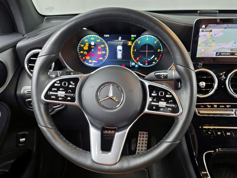 2021 Mercedes-Benz C-Class GLC220 d 4MATIC photo 13