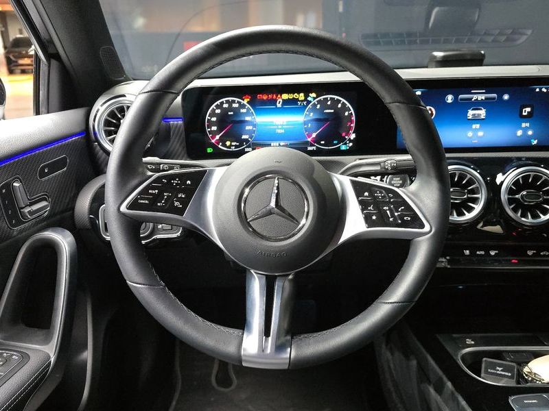2024 Mercedes-Benz A-Class A220 Hatchback photo 13