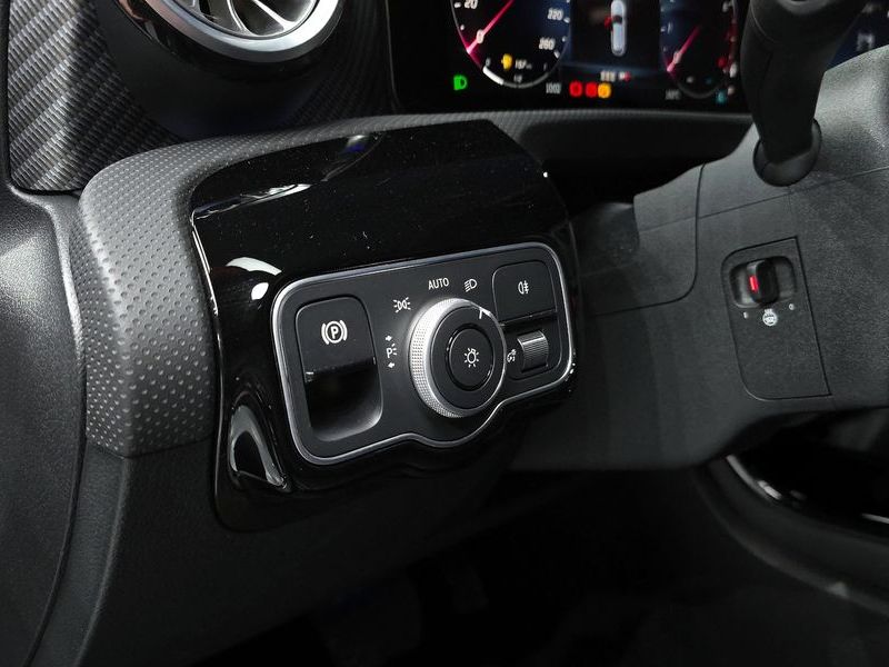 2024 Mercedes-Benz A-Class A220 Hatchback photo 18
