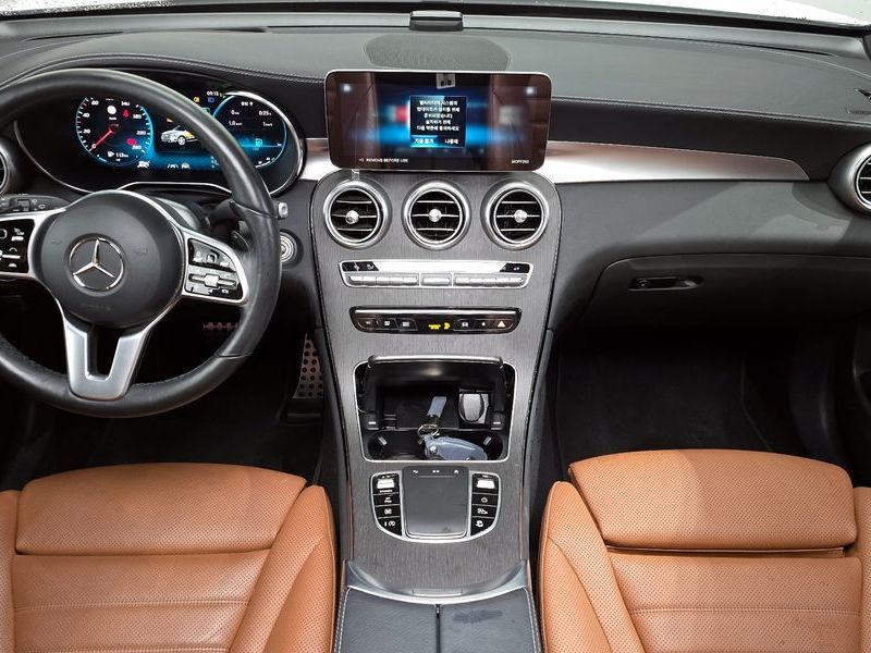 2022 Mercedes-Benz C-Class GLC300 4MATIC photo 7