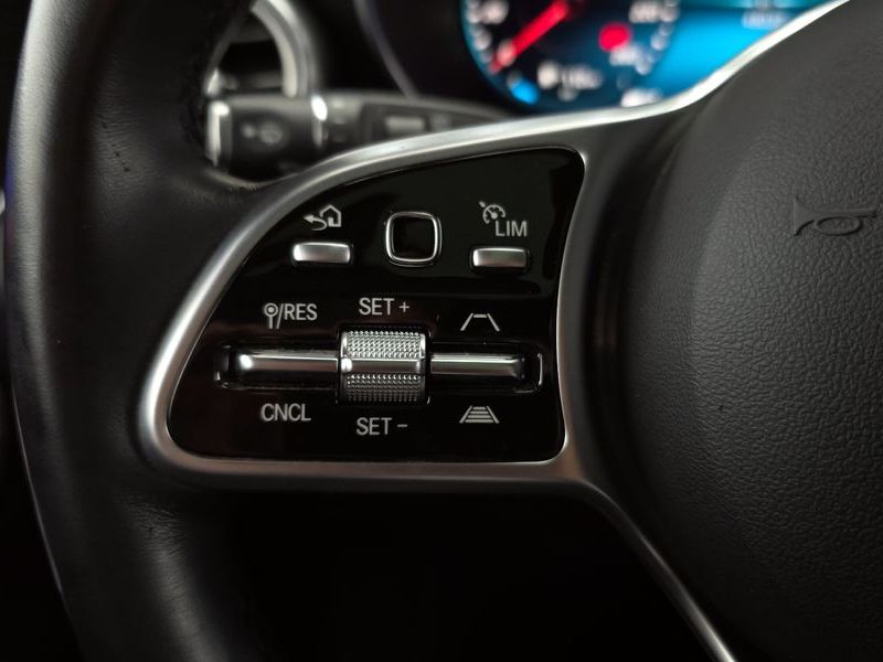 2022 Mercedes-Benz C-Class GLC300 4MATIC photo 17