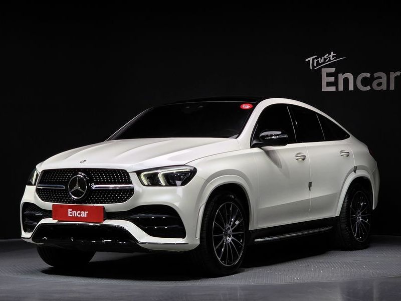 2022 Mercedes-Benz E-Class GLE400d 4MATIC Coupe photo 1
