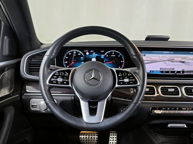 2022 Mercedes-Benz E-Class GLE400d 4MATIC Coupe photo 13