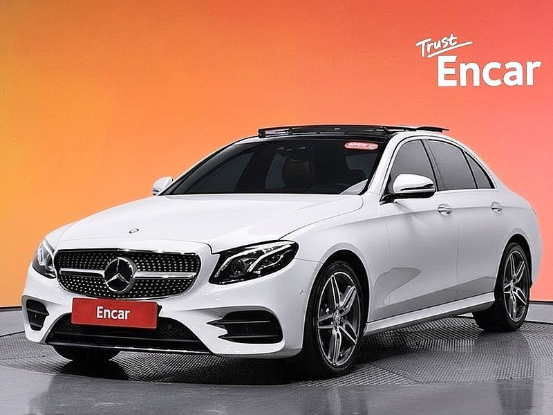 2017 Mercedes-Benz E-Class E300 AMG Line photo 1