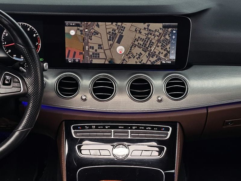 2017 Mercedes-Benz E-Class E300 AMG Line photo 15