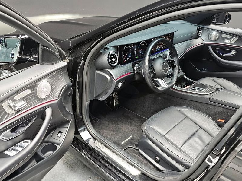 2022 Mercedes-Benz E-Class E350 4MATIC AMG Line photo 12
