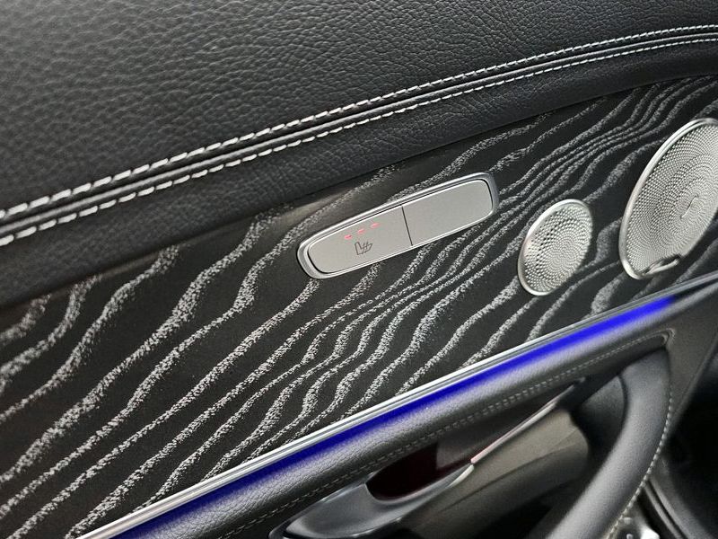 2022 Mercedes-Benz E-Class E350 4MATIC AMG Line photo 19