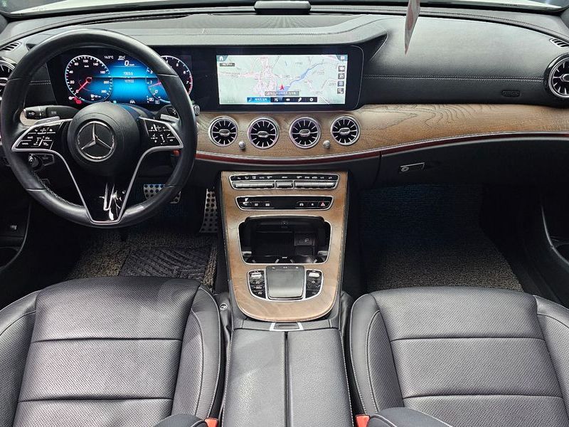 2021 Mercedes-Benz E-Class E250 Exclusive photo 7