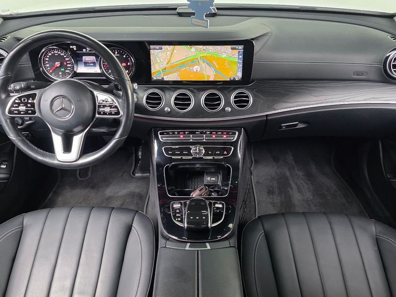 2020 Mercedes-Benz E-Class E220d 4MATIC Exclusive photo 7