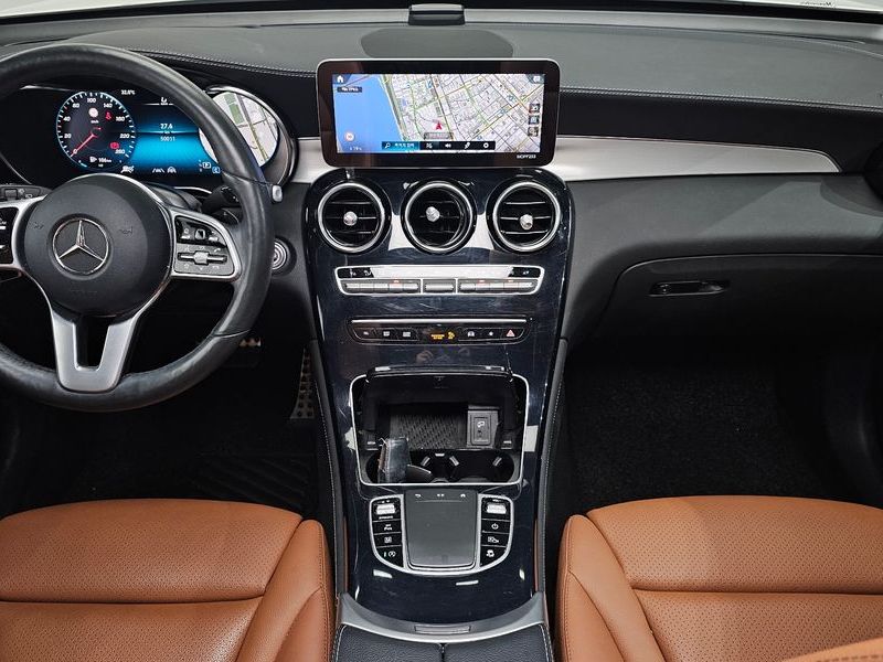 2021 Mercedes-Benz C-Class GLC220 d 4MATIC photo 7