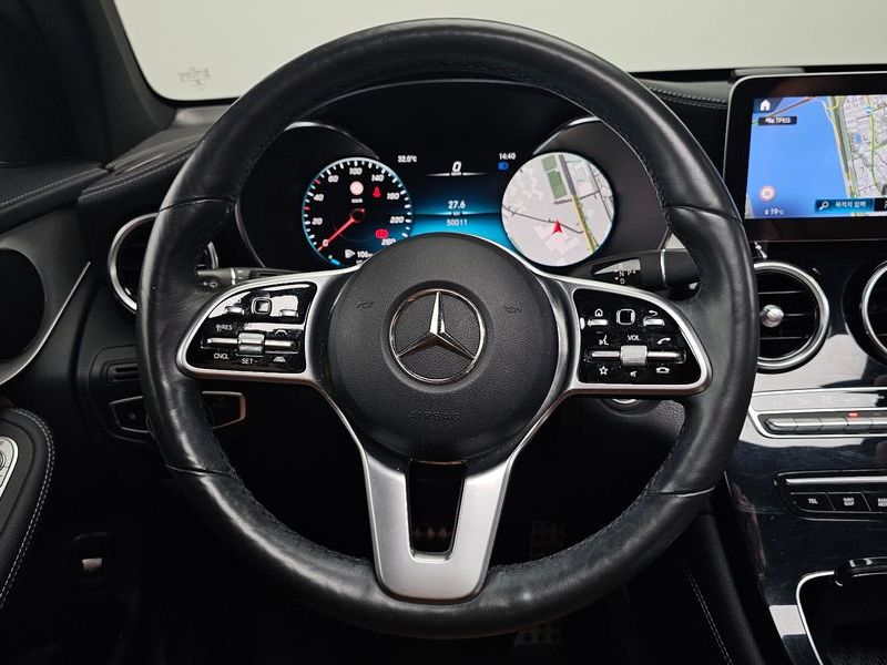 2021 Mercedes-Benz C-Class GLC220 d 4MATIC photo 13
