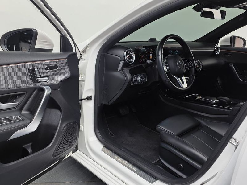 2021 Mercedes-Benz A-Class A220 Hatchback photo 10