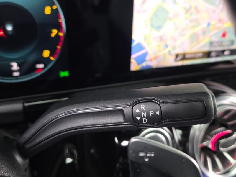 2021 Mercedes-Benz A-Class GLA250 4MATIC photo 9